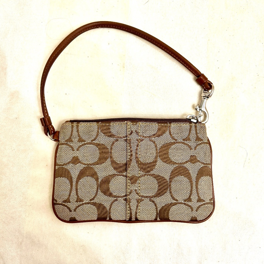 😍🌻 Coach Signature Jacquard Wristlet Small Clutch Purse